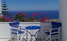 Phaos Santorini Suites